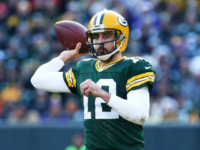 Minnesota Vikings v Green Bay Green Bay Packers throws quarterback Aaron Rodgers a pass in the second quarter against the Minnesota Vikings at Lambeau Field on December 24, 2016 in Green Bay, Wisconsin