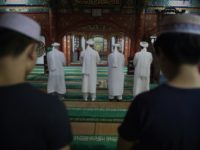 One of China's most popular online communities for Muslims has been shuttered after posting a petition asking Chinese President Xi Jinping to stop his 