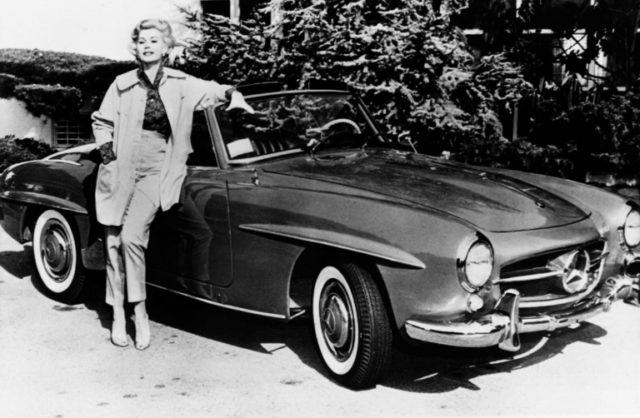 Actress Zsa Zsa Gabor poses on May 12, 1958, in front of her Mercedes car