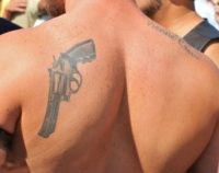 Gay gun (torbakhopper / Flickr / CC / Cropped)