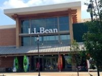 L.L. Bean (Mike Mozart / Flickr / CC / Cropped)