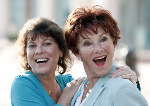 Co-Stars Mourn Erin Moran, Joanie in Hit Show 'Happy Days'