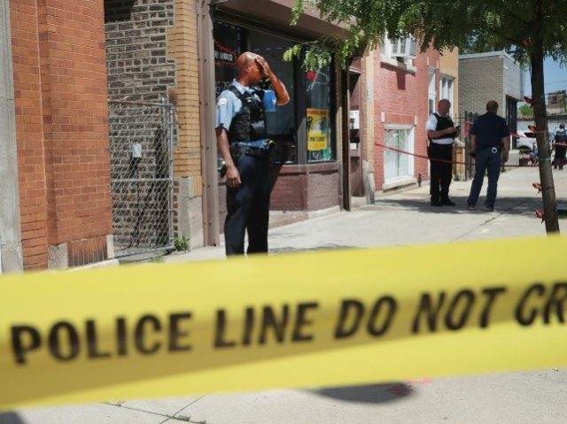 No ano passado, 71 pessoas foram baleadas e seis morreram durante o fim de semana do Memorial Day em Chicago