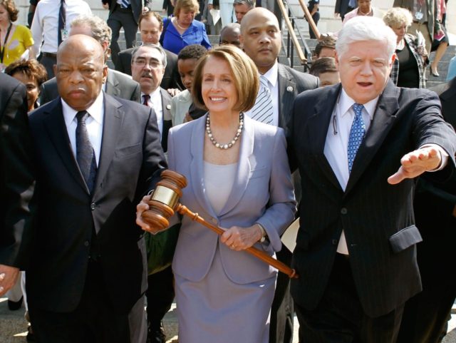Nancy Pelosi gavel (Chip Somodevilla / Getty)