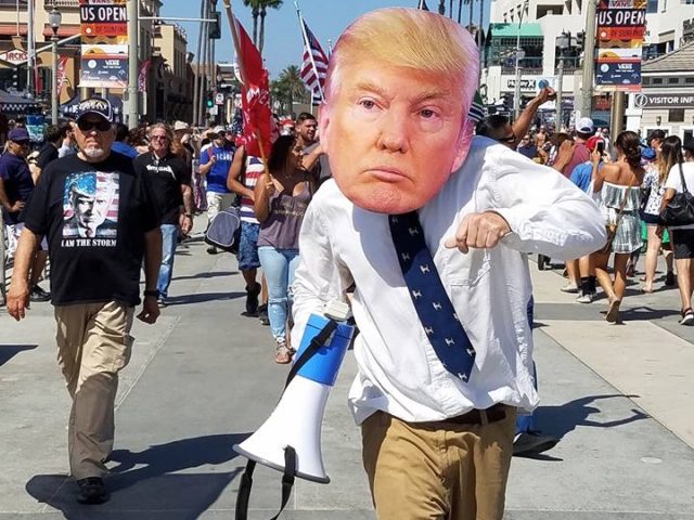 Trump rally Huntington Beach (Marc Langsam / Facebook)