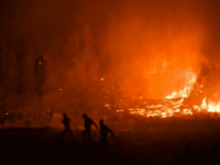 Wildfires Trap 2,000 Villagers in Portugal