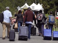 The Latest: Canada sends soldiers to migrant border crossing Photo AP Photo