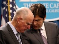 Jerry Brown and Kevin de Leon (Justin Sullivan / Getty)
