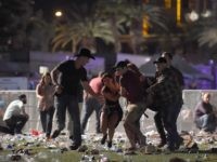 Las Vegas shooting 2 (David Becker / Getty)