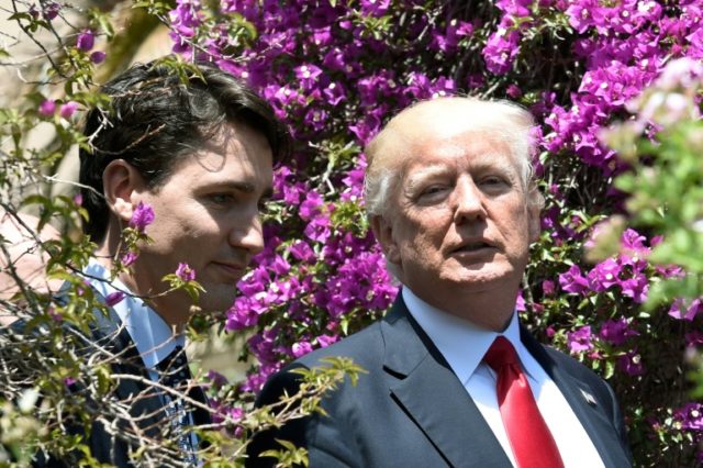 O primeiro-ministro canadense, Justin Trudeau, se reunirá com o presidente dos EUA, Donald Trump, na Casa Branca, em 11 de outubro de 2017, com negociações sobre o NAFTA em curso nas proximidades do subúrbio de Arlington, Virgínia