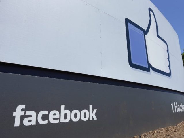 Breitbart News Hits Top 10 Most Engaged Facebook Sites in December - Breitbart