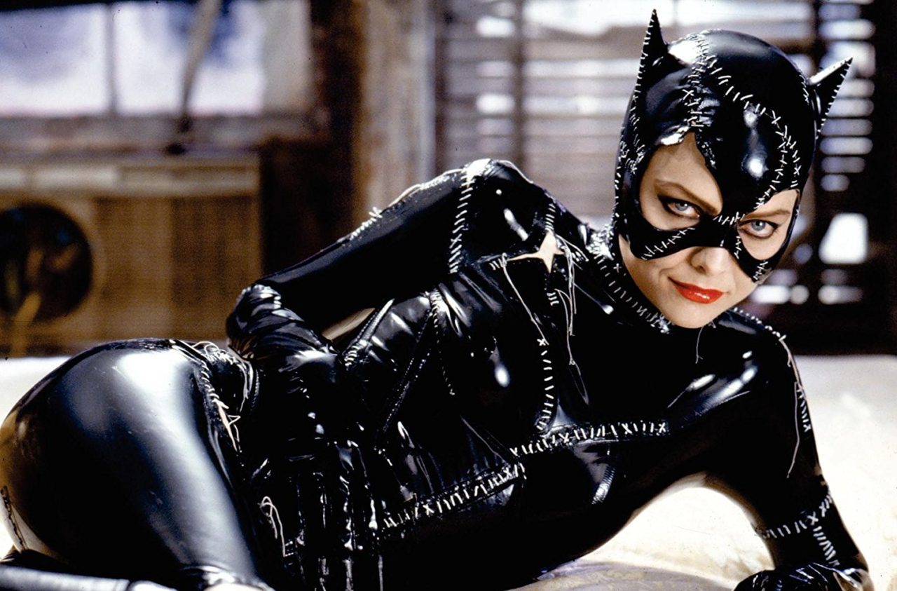 Sexy babe catwoman facesitting with
