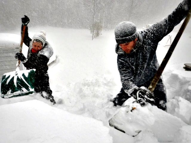 United States Hit with Record-Setting Arctic Blast and Snow