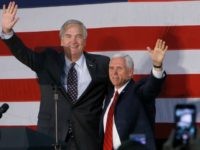 Report: VP Pence Invites Sen. Flake To Lobby Trump For Amnesty