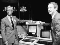 CORRECTS THAT COLEMAN IS AT RIGHT, NOT LEFT - In this July 30, 1981 photo, John Coleman, weather channel founder, right, and Frank Batten, publisher of the Norfolk, Va., Virginian-Pilot and Ledger-Star, and chairman and chief executive of Landmark Communications, Inc., are seen during a news conference in New York. John Coleman, the founder of The Weather Channel and longtime KUSI weatherman, died Saturdaty night, Jan. 20, 2018, at home in Las Vegas, said his wife Linda Coleman. He was 83. (AP Photo/Marty Lederhandler, File)