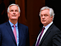 LONDON, ENGLAND - FEBRUARY 05: European Chief Negotiator for the United Kingdom Exiting the European Union Michel Barnier (L) and Brexit Secretary David Davis walk in Downing Street ahead of a meeting on February 5, 2018 in London, England. Following claims of disunity within the Government, Prime Minister Theresa May has insisted Britain will leave the customs union after Brexit. (Photo by Leon Neal/Getty Images)