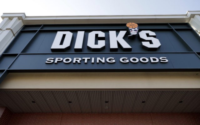15f4op_dicks-rifle-sales-23648-dick-sporting-goods-store-is-in-arlington-heights-640x400.jpg