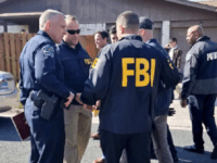 Police Warn Austin Residents Not to Open Unexpected Packages After 3 Explosions