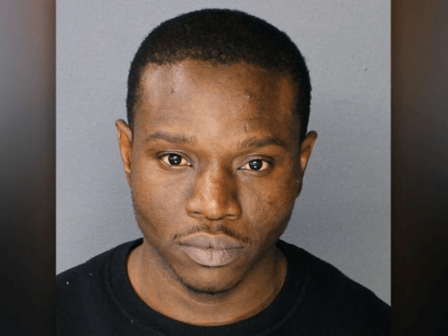 Man Allegedly Bites Swallows Nypd Officer S Middle Fingertip