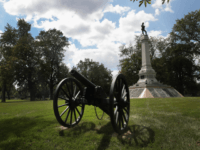 UGUST 23: Confederate Mound, a memorial to more than 4,000 Confederate prisoners of war who died in captivity at Camp Douglas and are buried around the monument, sits in a Southside cemetery on August 23, 2017 in Chicago, Illinois. The monument, which is maintained by the National Park Service, is located inside the private Oak Woods Cemetery. Cities around the country are debating what to do with Confederate monuments following recent protests and calls for their removal. (Photo by Scott Olson/Getty Images)
