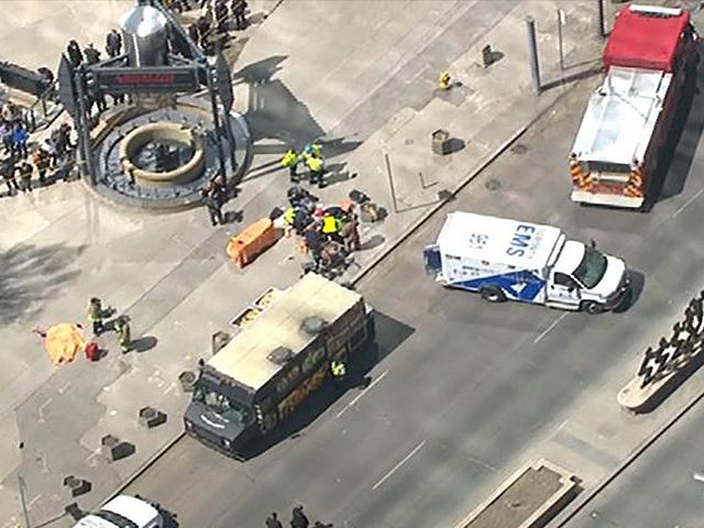 toronto-van-killing-4-23-2018-screengrab