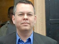 The trial of American pastor Andrew Brunson on charges of terror links and spying -- which he rejects -- resumed Monday under heavy security in the Turkish town of Aliaga