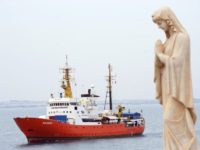 Italy Europe Migrants In this photo taken on Friday, June 1, 2018 the rescue vessel Aquarius ship approaches the Pozzallo harbor, Southern Italy. Spain stepped up Monday, June 11, 2018 and offered to take in a rescue ship carrying more than 600 migrants after Italy and Malta refused. Italy and Malta quickly thanked Spain's new Socialist prime minister for the offer to receive aid group SOS Mediterranee's ship at the port of Valencia. (AP Photo/Salvatore Cavalli) Italy's new leaders get tough on migrants; Spain steps up