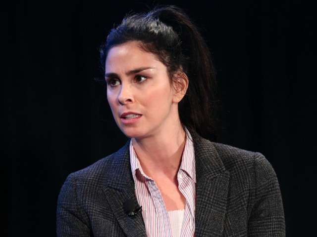 Sarah Silverman Calls Caitlyn Jenner a 'Tw*t' for Supporting Restrictions on Trans Athletes 1 Sarah Silverman Calls Caitlyn Jenner a 'Tw*t' for Supporting Restrictions on Trans Athletes