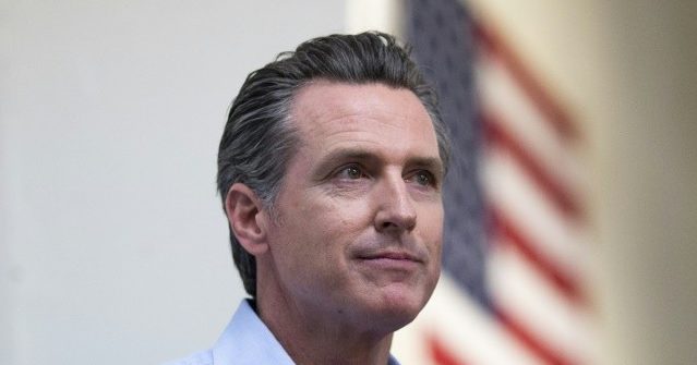 CA Governor Tries ‘Surfing’ Diplomacy in El Salvador