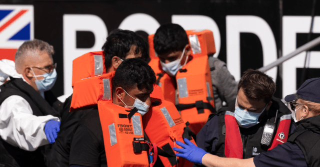 'National Humiliation' – Over 15k Boat Illegals Have Landed in UK in 2021 1 'National Humiliation' – Over 15k Boat Illegals Have Landed in UK in 2021