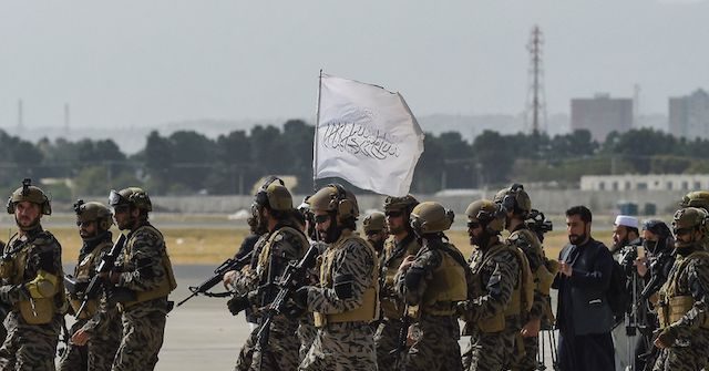 Taliban Executes British-Trained Afghan Sniper in Front of His Family 1 Taliban Executes British-Trained Afghan Sniper in Front of His Family