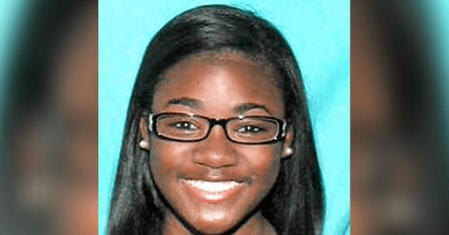 New Orleans 911 Operator Wanted for Allegedly Hanging Up on Calls 1 New Orleans 911 Operator Wanted for Allegedly Hanging Up on Calls