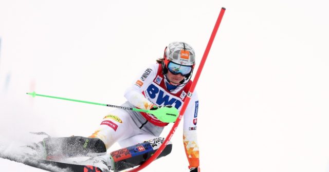 Shiffrin Out Duels Vlhova To Win Killington Slalom Breitbart