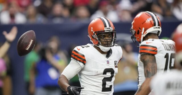 Browns Without Wr Amari Cooper Kicker And Punter As They Try To Clinch