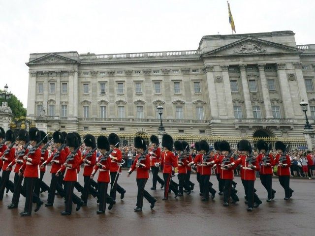 Buckingham-Palace_Reuters