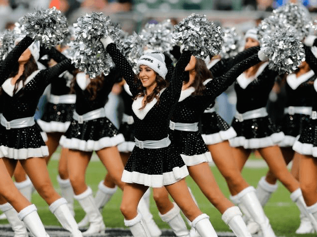 Raiders Cheerleaders (Ric Tapia / Associated Press)