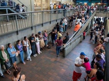 Venezuela-lines-afp