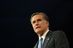Mitt Romney says he's considering 2016 presidential run