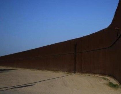 Border Fence - Reuters - Shannon Stapleton