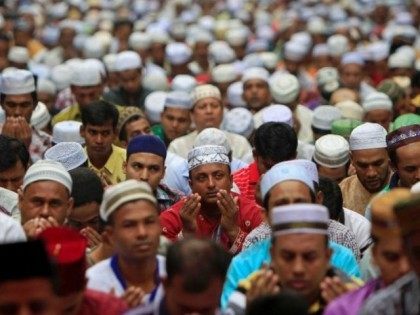 malaysia-muslims-AP