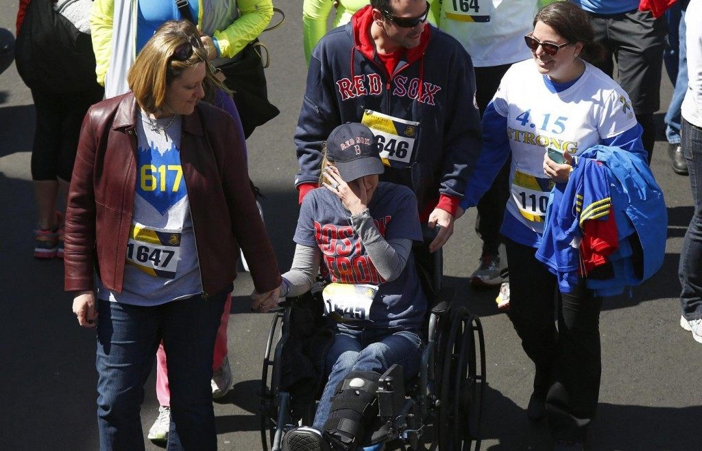 2014-04-19T184709Z_1714535983_GM1EA4K07LB01_RTRMADP_3_USA-BOSTON-MARATHON