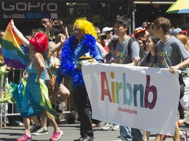 Airbnb Pride (Quinn Dombrowski / Flickr / CC)