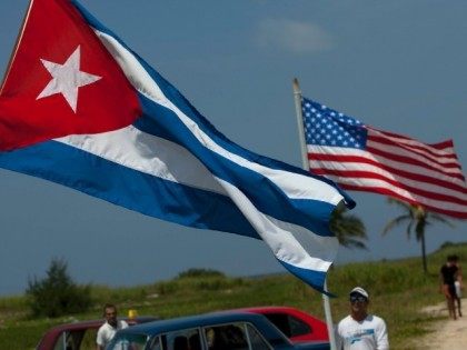 Cuba-US-flags-ap