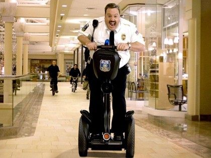 paul_blart_mall_cop02