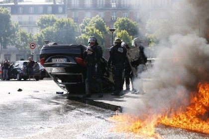 FRANCE-TRANSPORT-TAXIS-SOCIAL-MOVMENT-DEMO