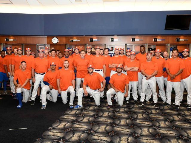 New York Mets Wear Orange