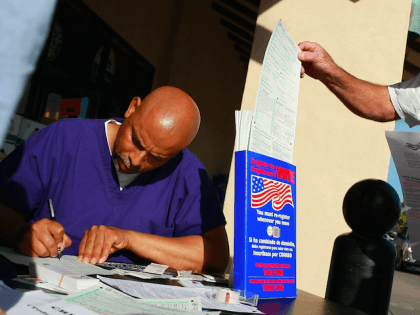 Voter Registration (Justin Sullivan / Getty)