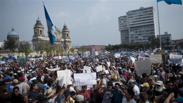guatemala_corruption_protest