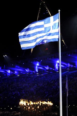 Oil prices fall along with Greek optimism