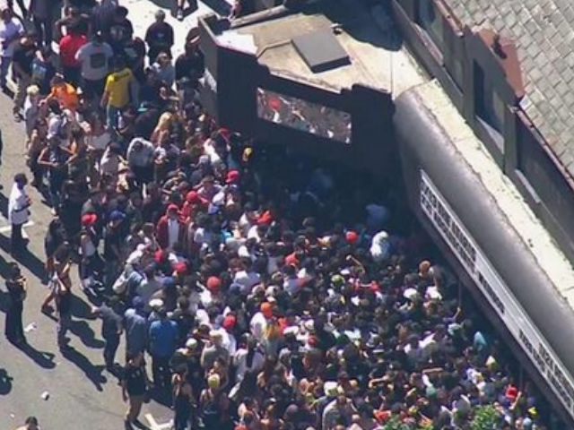 Rapper Riot Fire Riot Police Shut Down Two Shows by Rapper Future in L.A.
